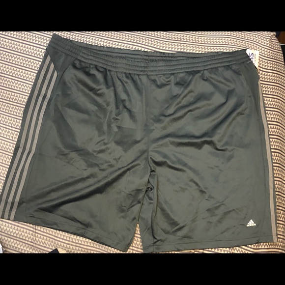 4xl adidas shorts